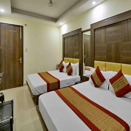 Family Spot Hotell New Delhi Eksteriør bilde