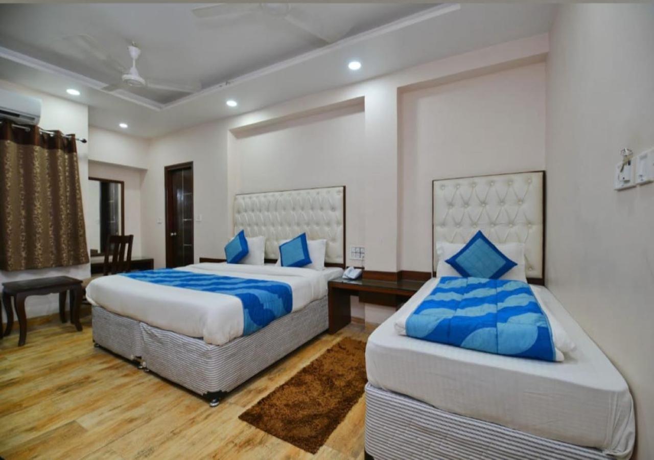 Family Spot Hotell New Delhi Eksteriør bilde